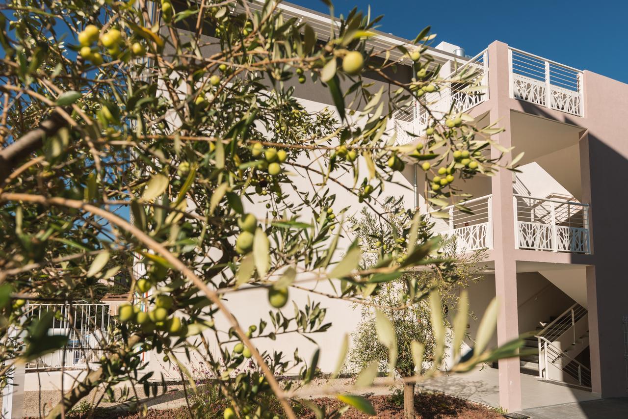 Residence Uxco Kampus 30 Ex Suiteasy Nimes Exterior photo